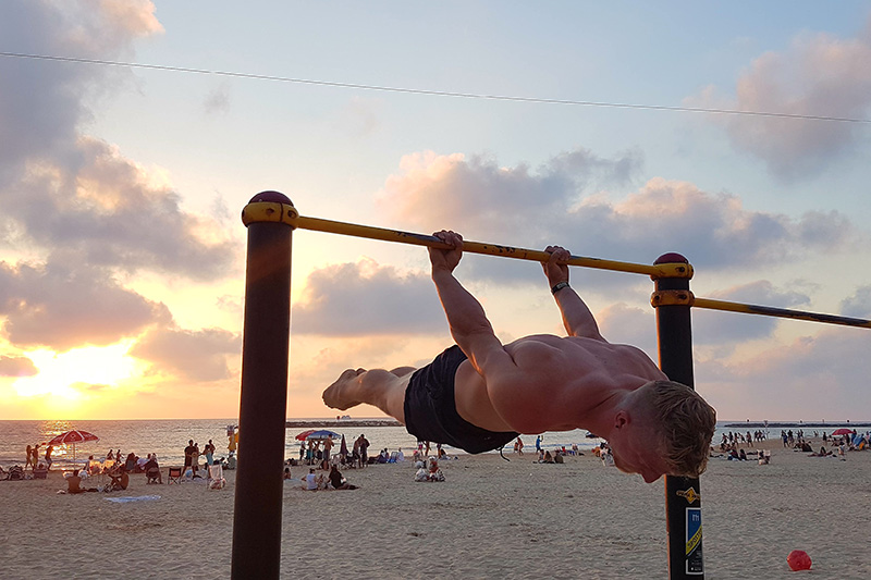 backlever-beach-tel-aviv